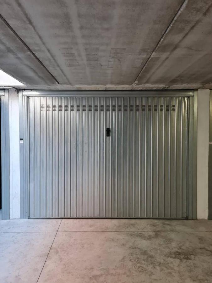 Ferienwohnung Infinite Blue Riva del Garda Exterior foto