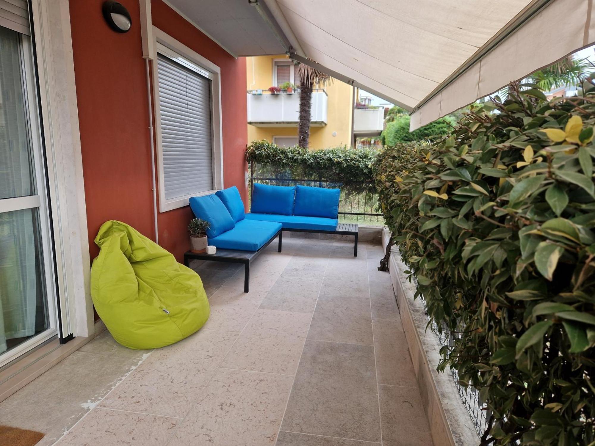 Ferienwohnung Infinite Blue Riva del Garda Zimmer foto